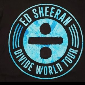 Ed Sheeran  concert tshirt David Wirld Tour. S